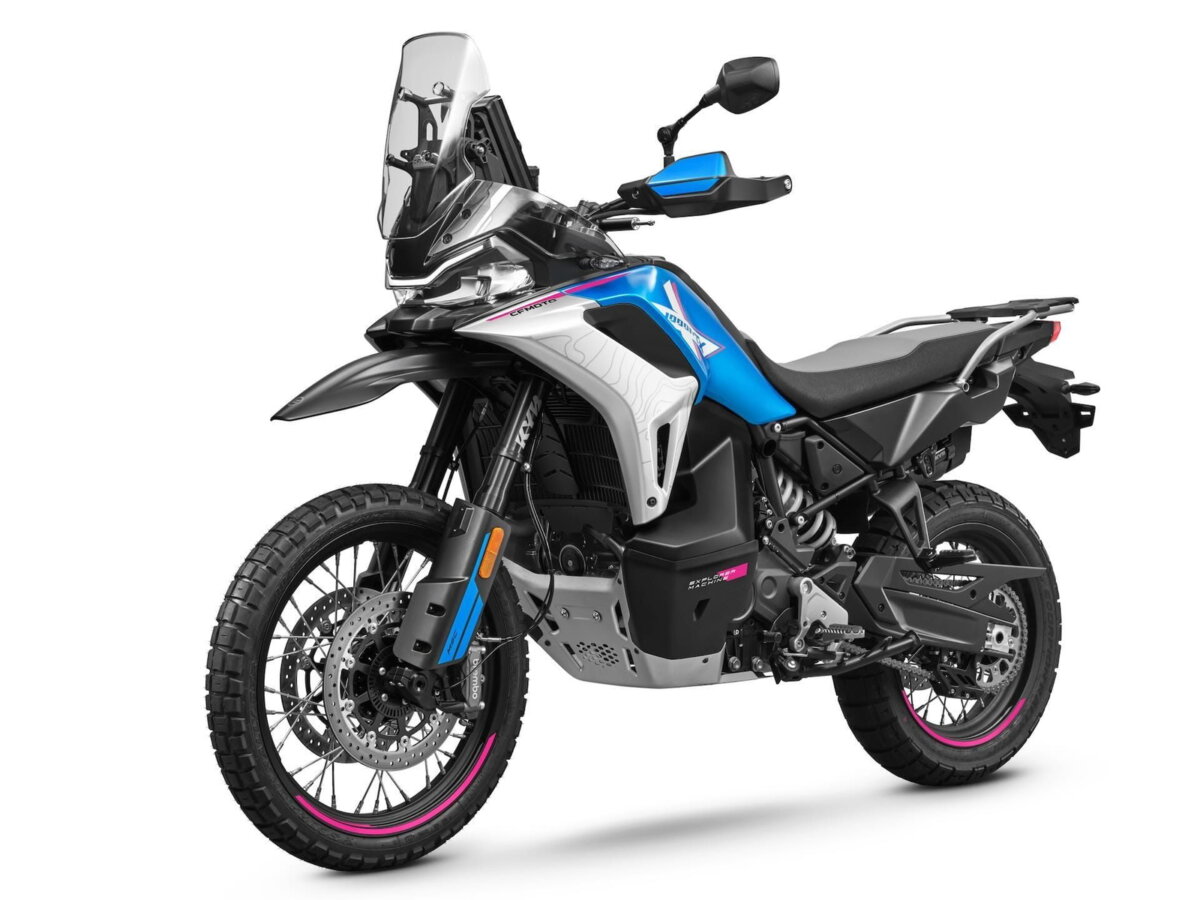 trail off-road grande roue 21 pouces face avant bulle haute CFMoto 1000 MT-X