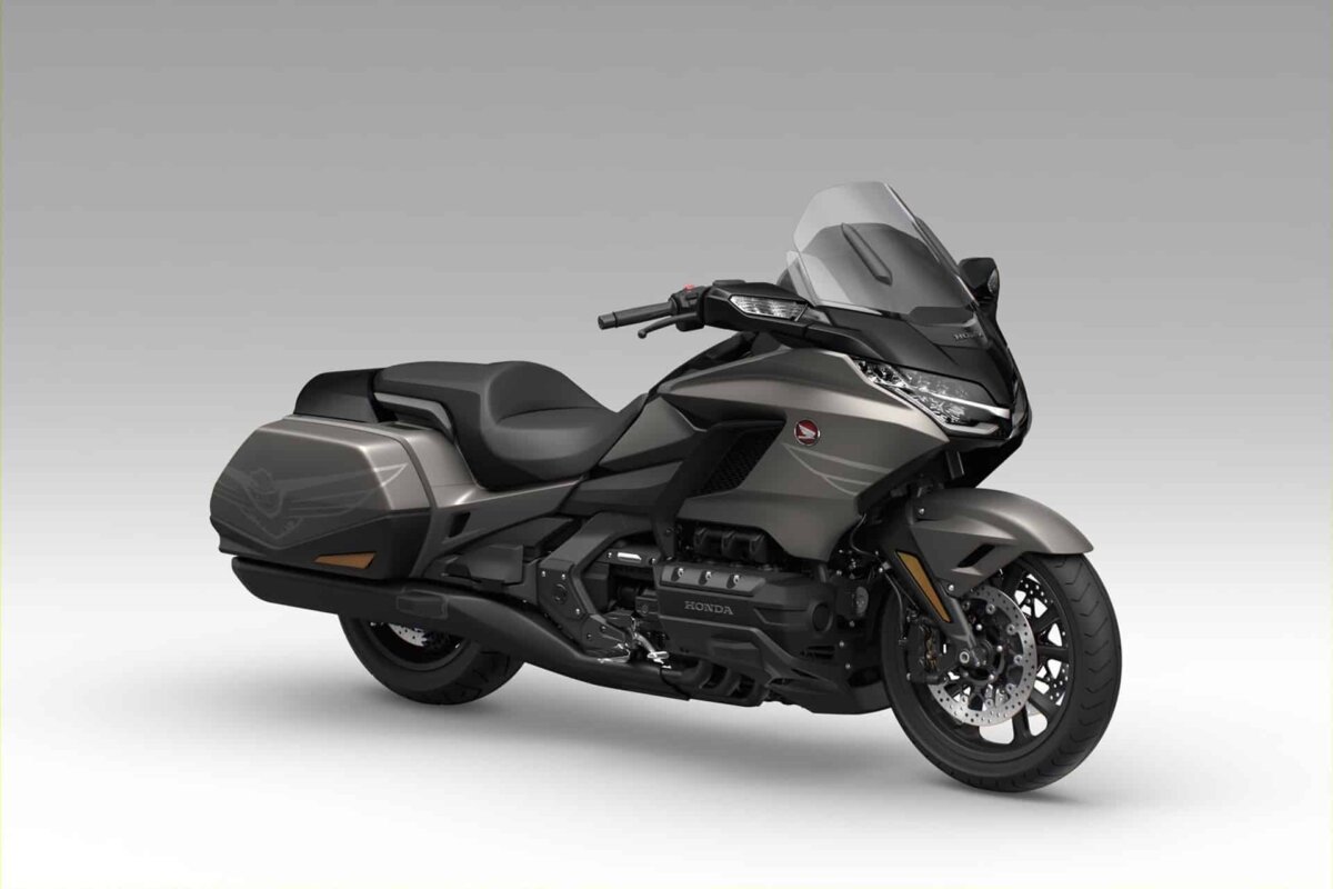 Honda GL1800 Gold Wing 2026 - Ficha Técnica, Fotos y Precio vue 1 Honda GL1800 Gold Wing 2026 GT routiere flat-six 1833 DCT 7 rapports prix