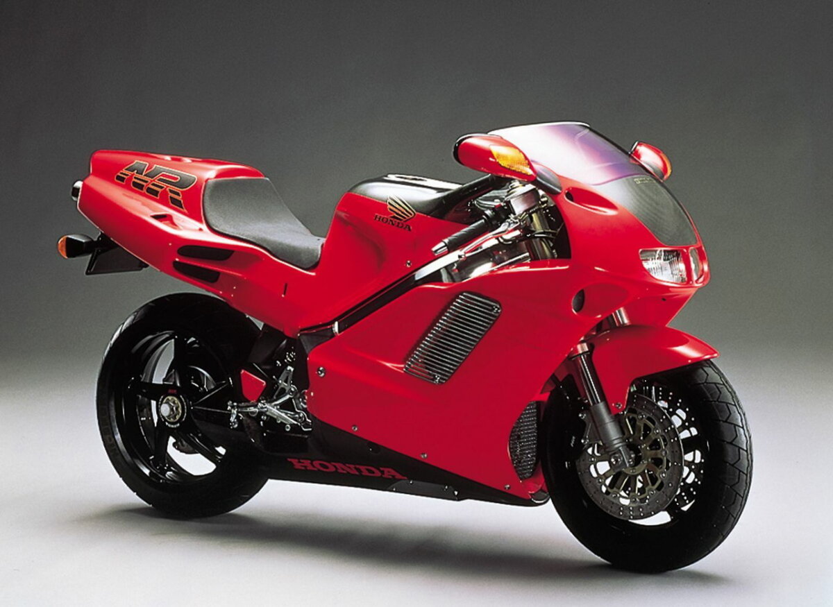 Honda NR 750 sportive carenage avant rarete collection