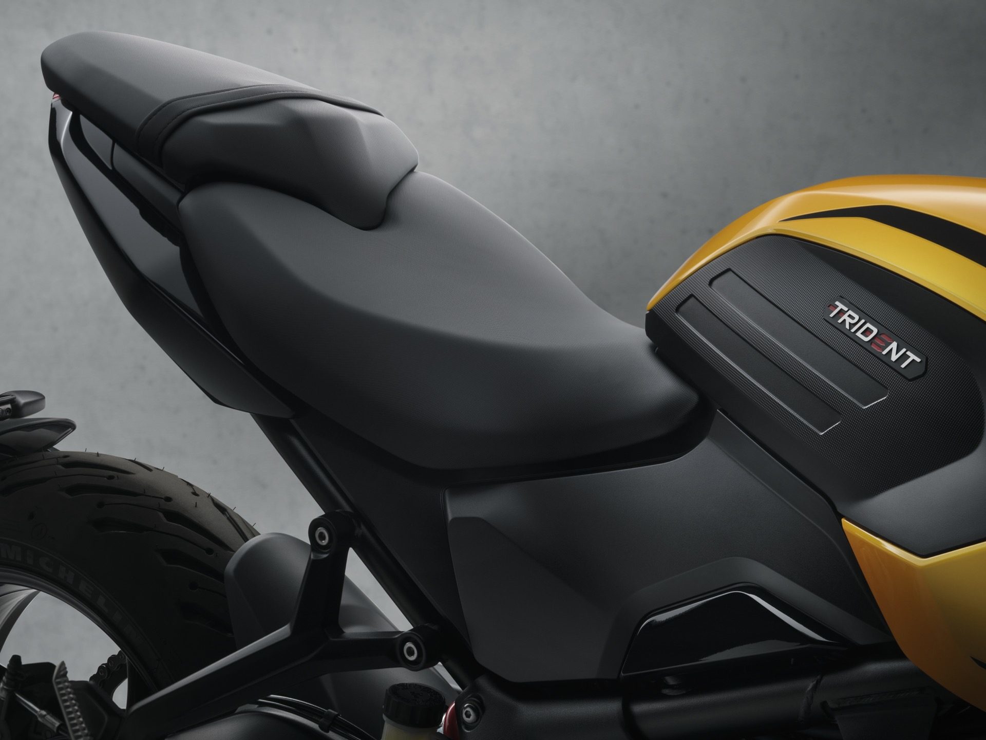 Triumph Trident 660 2026 selle ergonomie roadster confort duo