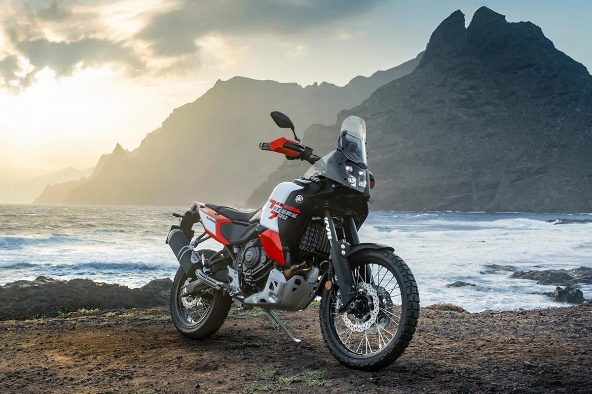 Yamaha Ténéré 700 World Raid 2026 face avant trail rallye bulle haute TFT 6,3 pouces
