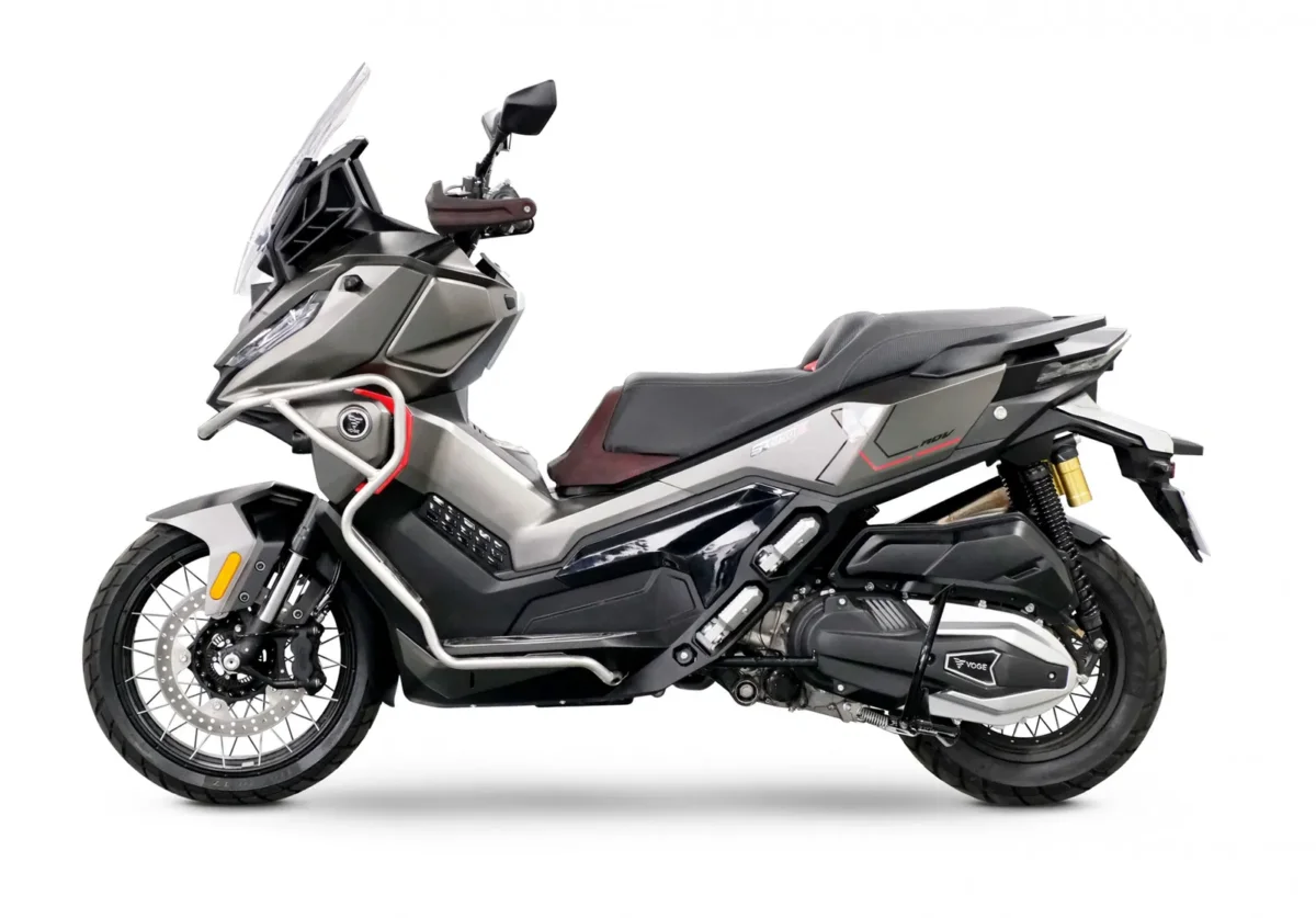 Voge SR450X maxi-scooter baroudeur roues à rayons 17 pouces crossover aventure X-ADV alternative