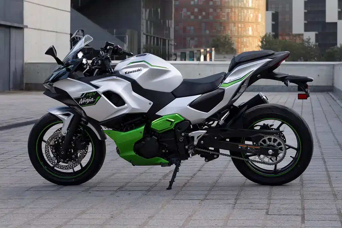 Kawasaki Ninja 7 Hybrid moto hybride