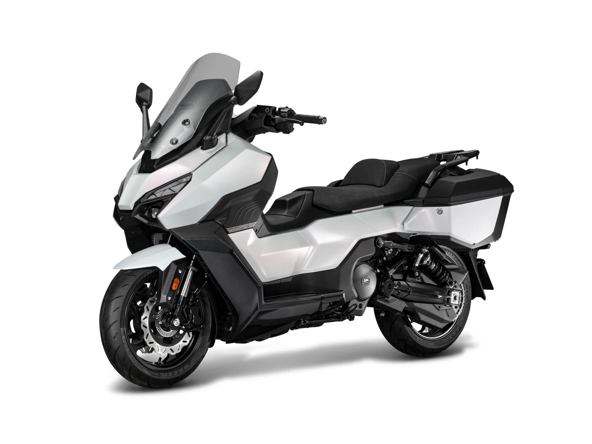 Ni TMAX ni trail : ce maxi-scooter SYM taillé pour voyager dévoile enfin son prix pour 2026